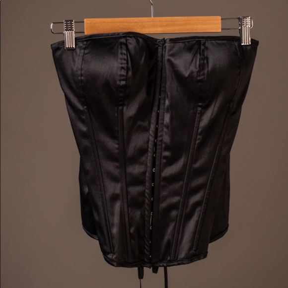 Stretch satin (poly/spandex) back lacing bustier w. Front hook & eye closure. - Picture 2 of 3